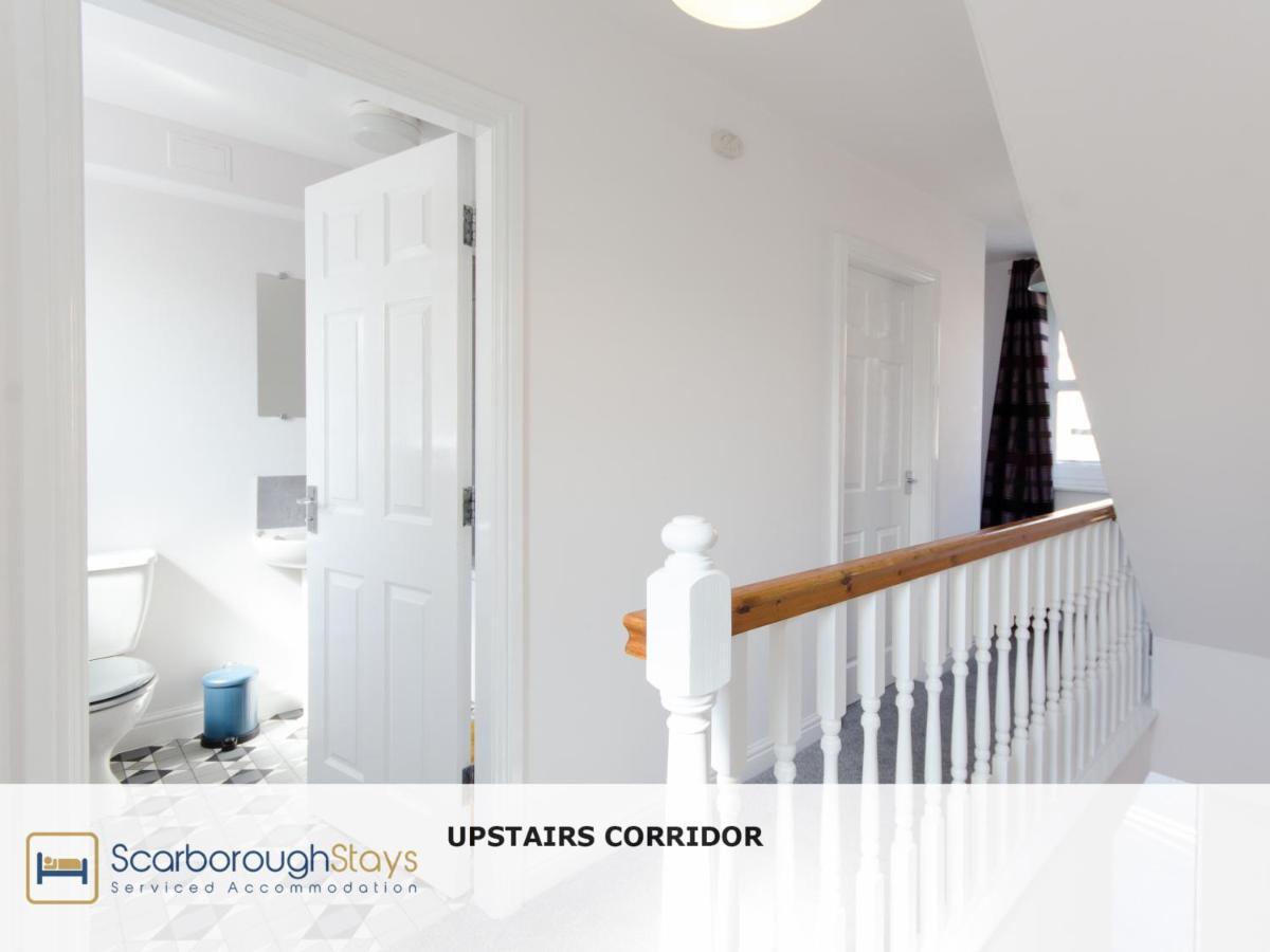 Candler Lodge - 3 BEDROOM TOWNHOUSE WITH PARKING - PATIO AREA&SEATING Scarborough Exterior foto