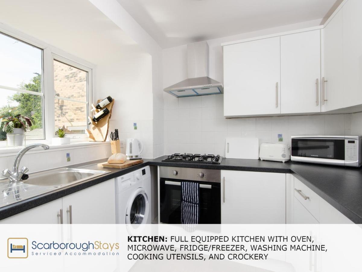 Candler Lodge - 3 BEDROOM TOWNHOUSE WITH PARKING - PATIO AREA&SEATING Scarborough Exterior foto