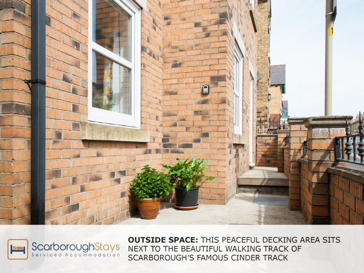 Candler Lodge - 3 BEDROOM TOWNHOUSE WITH PARKING - PATIO AREA&SEATING Scarborough Exterior foto
