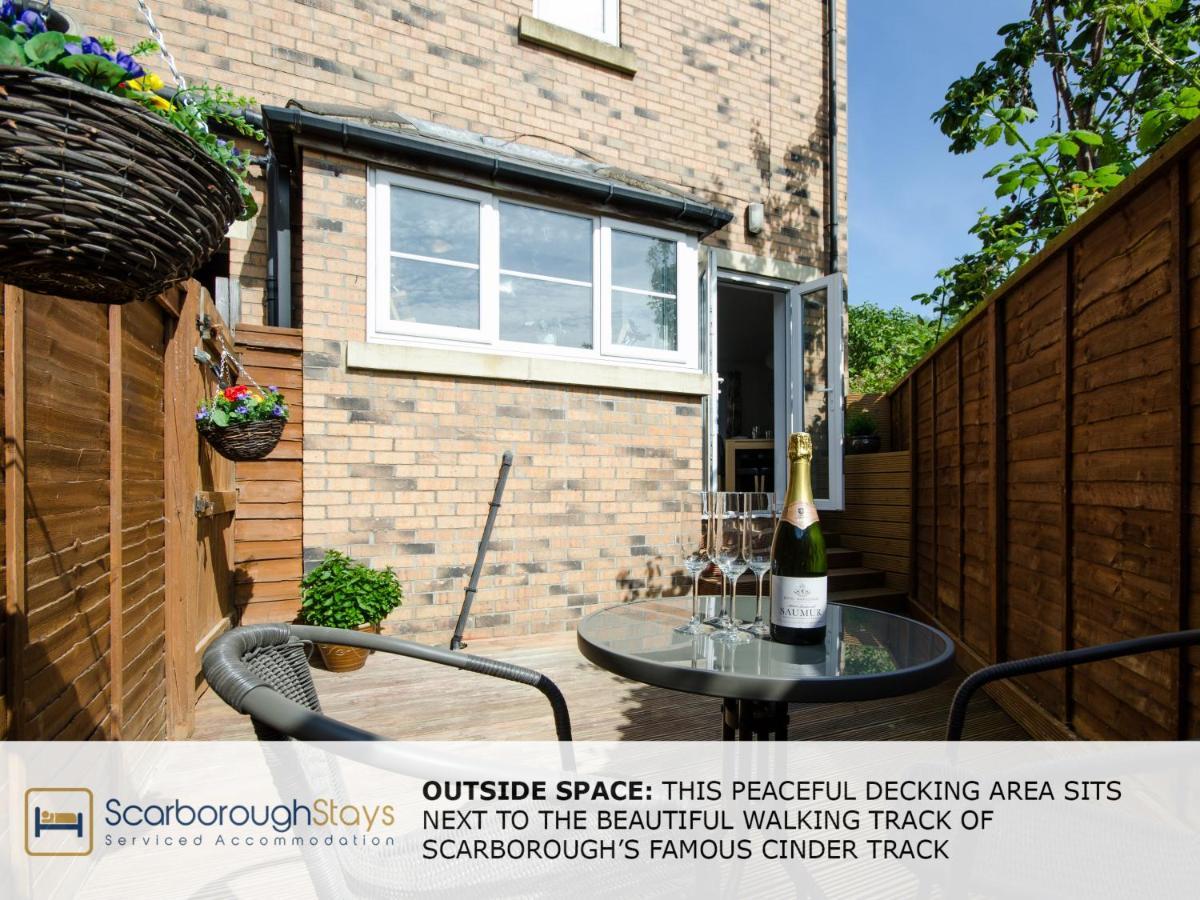 Candler Lodge - 3 BEDROOM TOWNHOUSE WITH PARKING - PATIO AREA&SEATING Scarborough Exterior foto