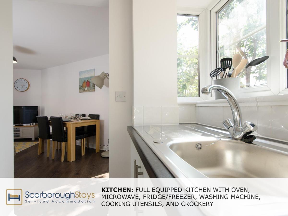 Candler Lodge - 3 BEDROOM TOWNHOUSE WITH PARKING - PATIO AREA&SEATING Scarborough Exterior foto