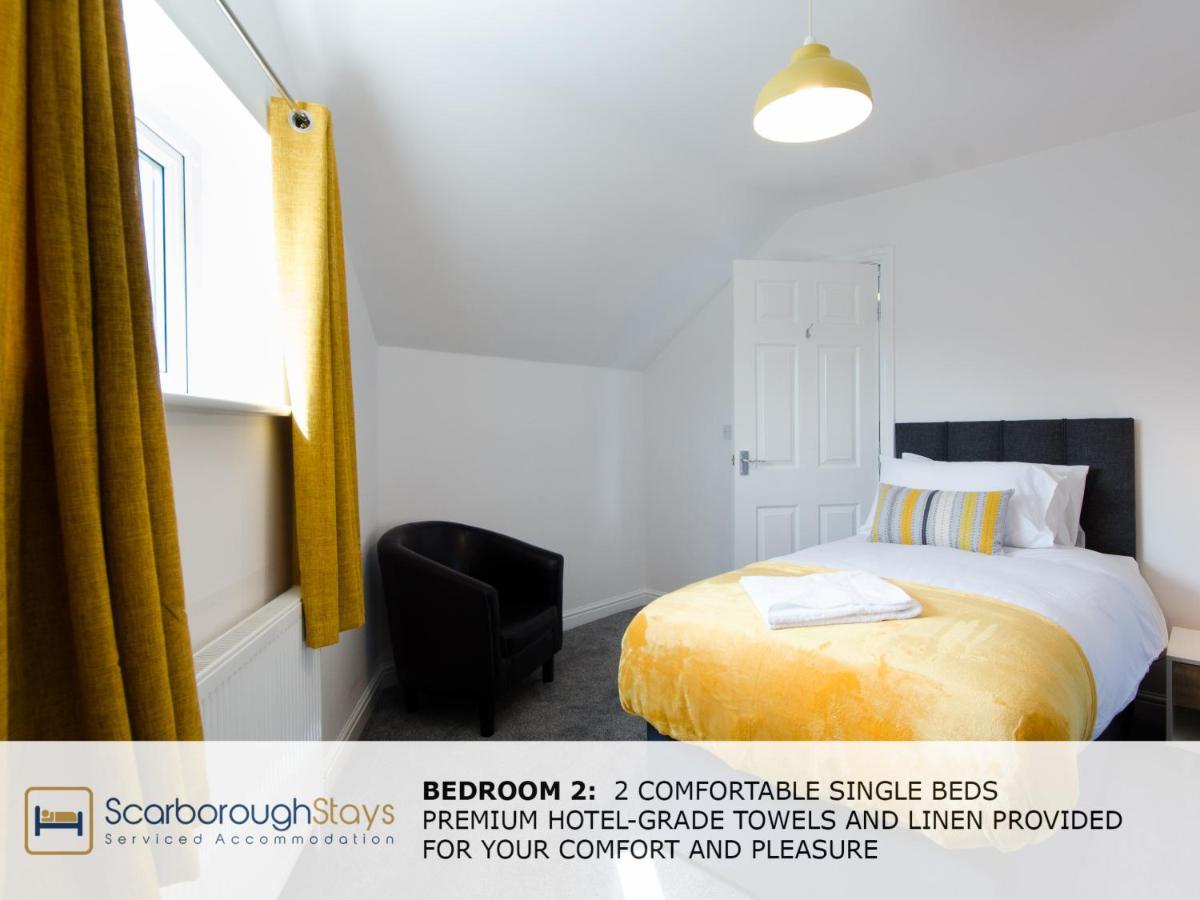 Candler Lodge - 3 BEDROOM TOWNHOUSE WITH PARKING - PATIO AREA&SEATING Scarborough Exterior foto